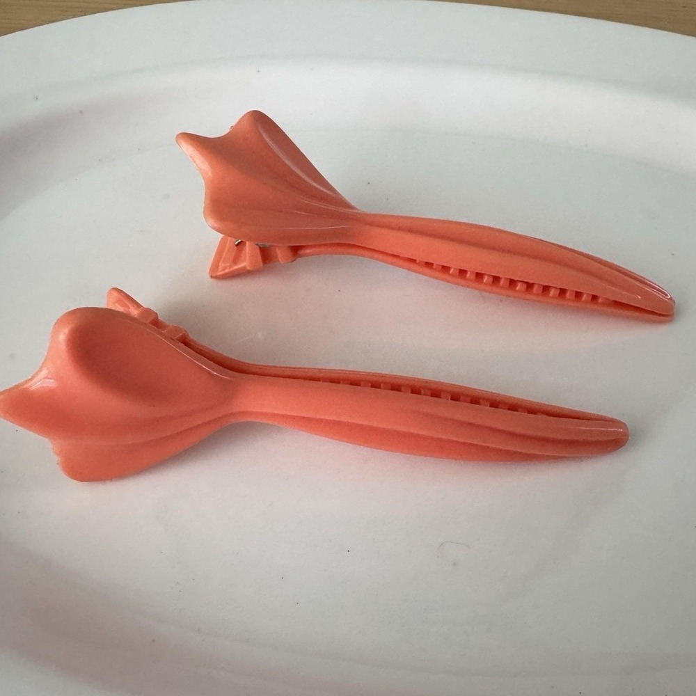 Vintage‎ Hair Pinch Clips Large Duck Bill Plastic Teeth Orange Coral Swirl Retro
